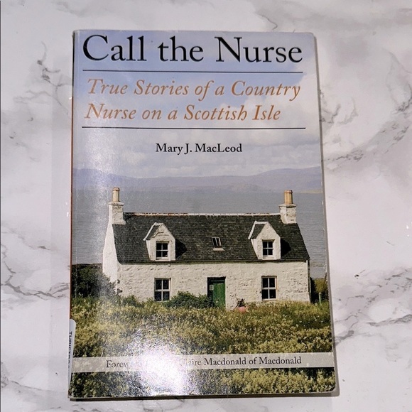 Call the Nurse Book by Mary J. MacLeod - Picture 2 of 8